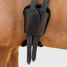 Load image into Gallery viewer, Correct Connect Pressure Relief Comfort Short Girth