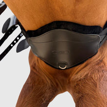 Load image into Gallery viewer, Correct Connect Pressure Relief Comfort Short Girth