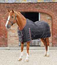 Load image into Gallery viewer, Premier Equine Garissa Stable Rug 200g