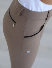 Load image into Gallery viewer, BTB 'TILLY' BREECH