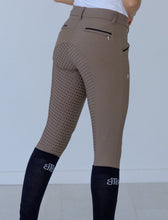 Load image into Gallery viewer, BTB 'TILLY' BREECH