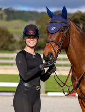 Load image into Gallery viewer, Equus Elite Open-weave Base Layer - Classic Black
