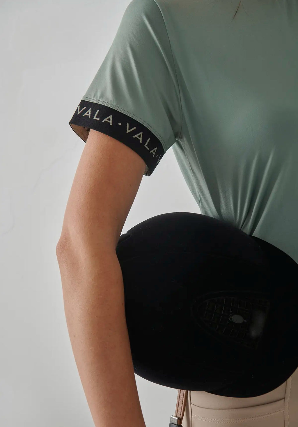 VALA TRAINING TEE