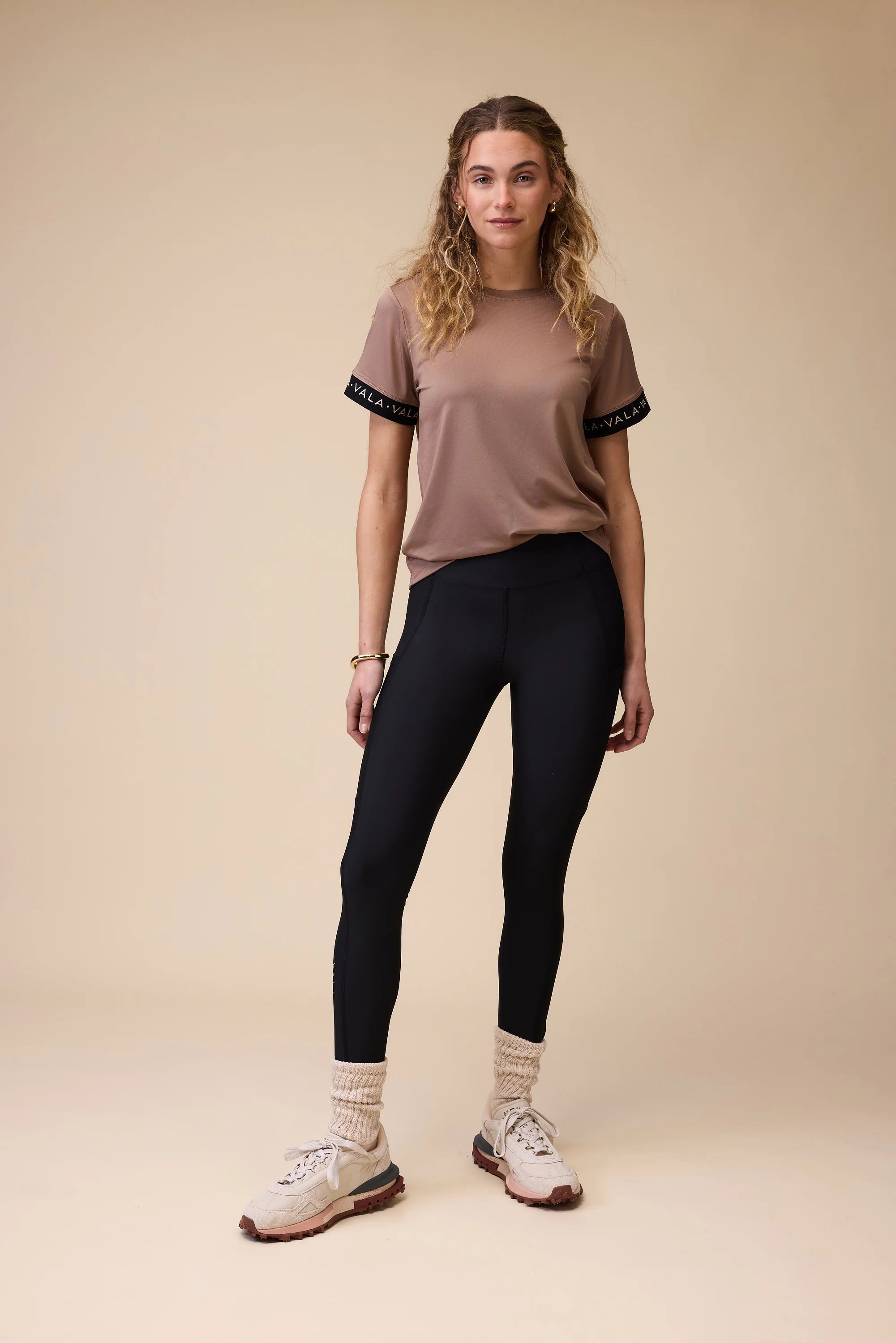 VALA Training Tee - Mocha