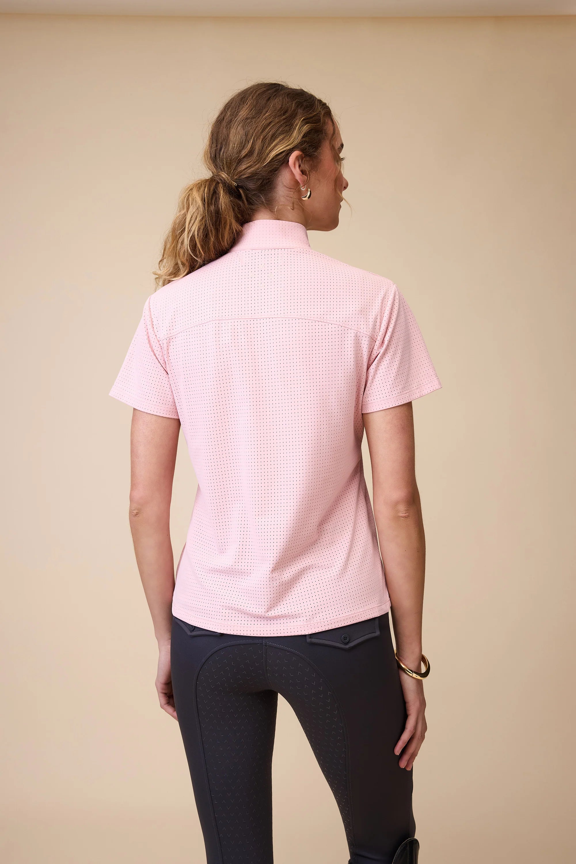 Vala Elsa Mesh Zip Neck