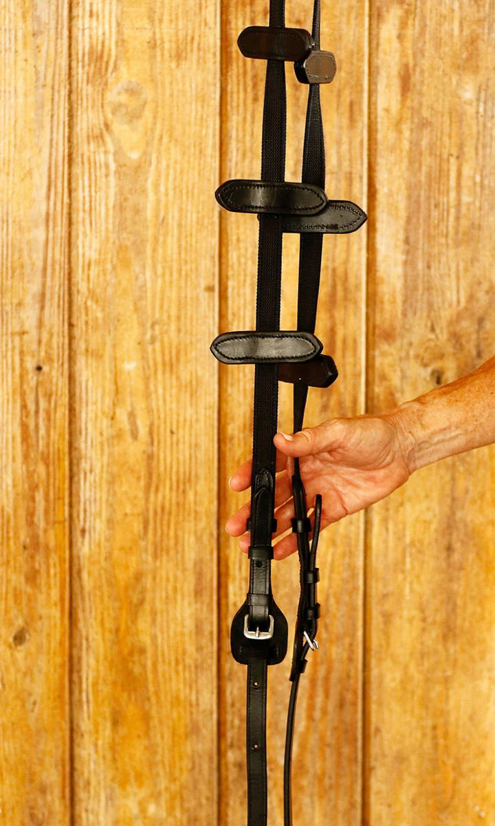 The Correct Connect™ Aaron Vale rein with 3 Slim Hand Grips